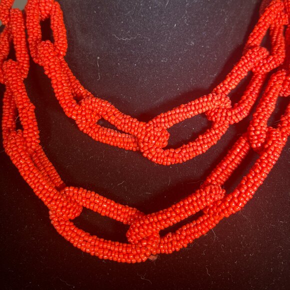 Beaded Chain Statement Necklace - Picture 2 of 4